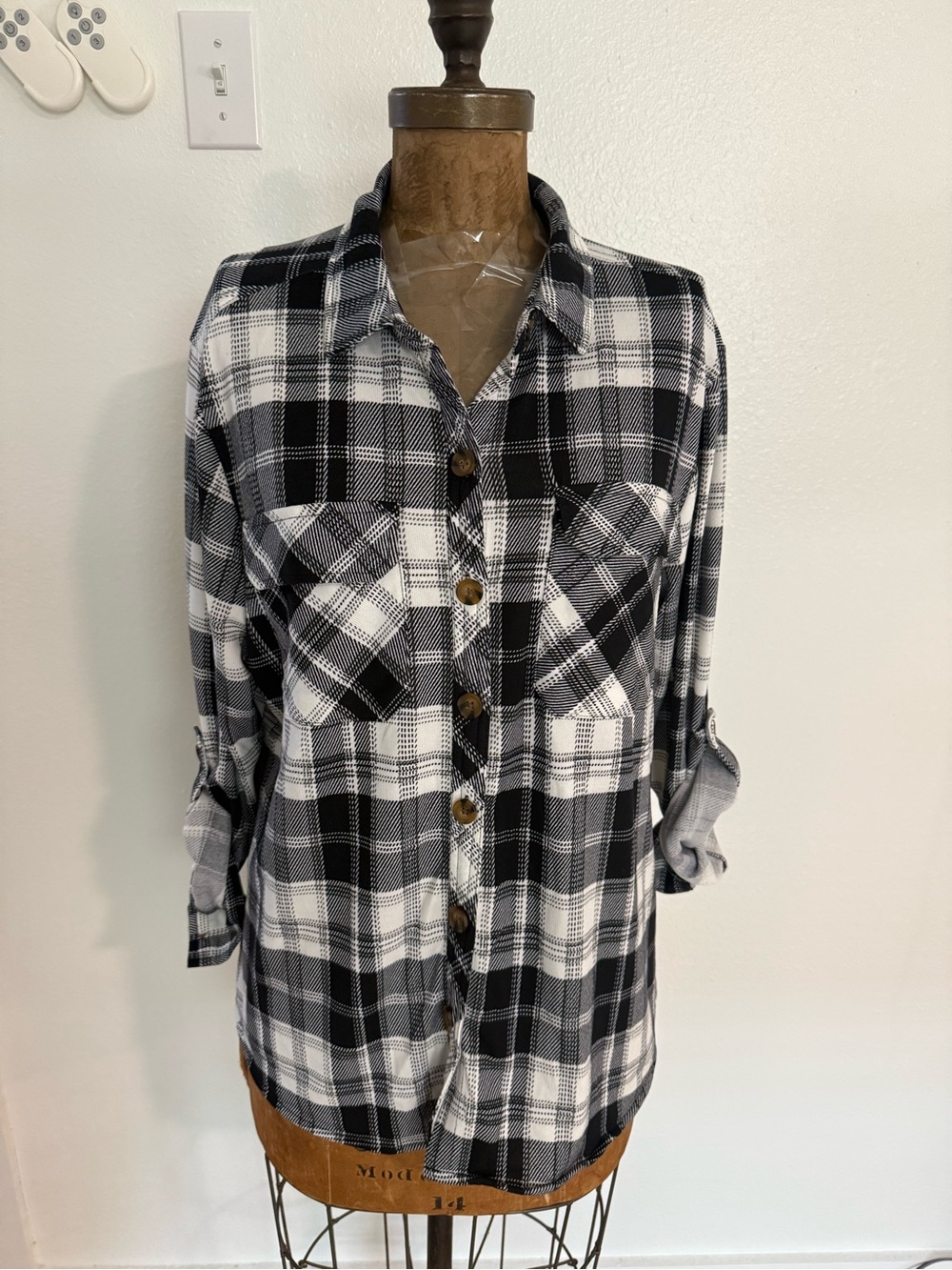 NWT Love Potion Black & White Plaid Button-Up Shirt Size 1X